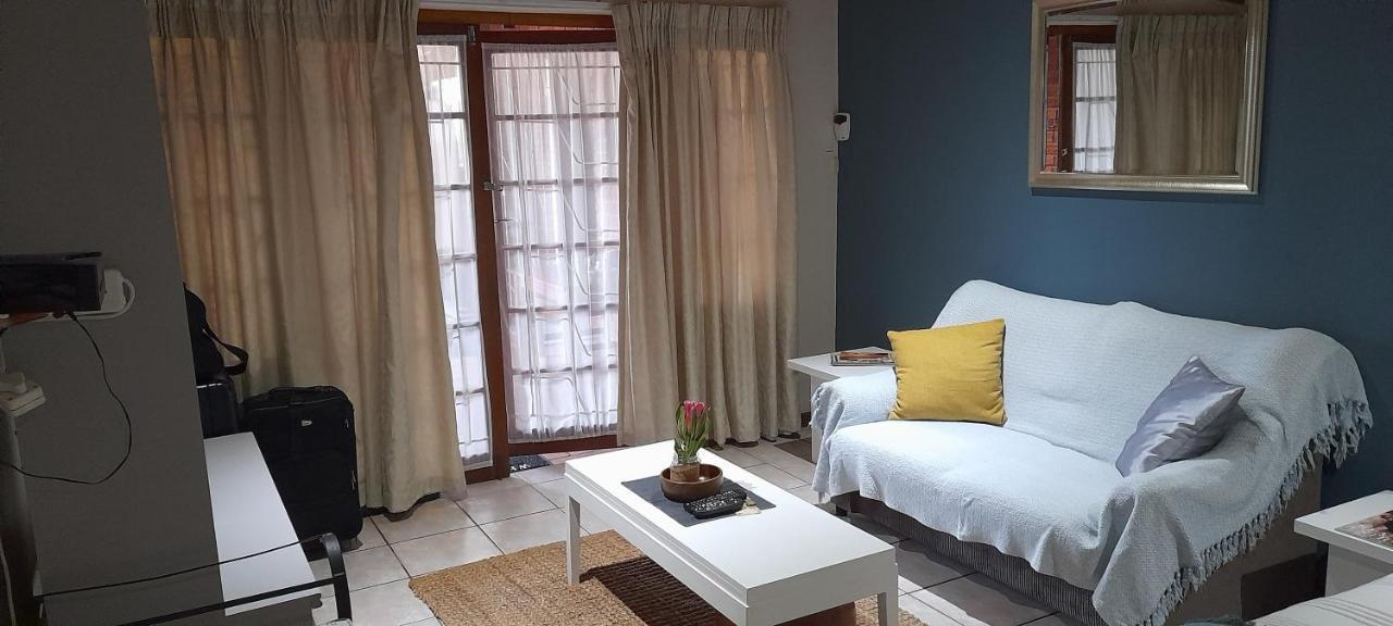 Rest And Rise Bed & Breakfast Pietermaritzburg Exterior foto